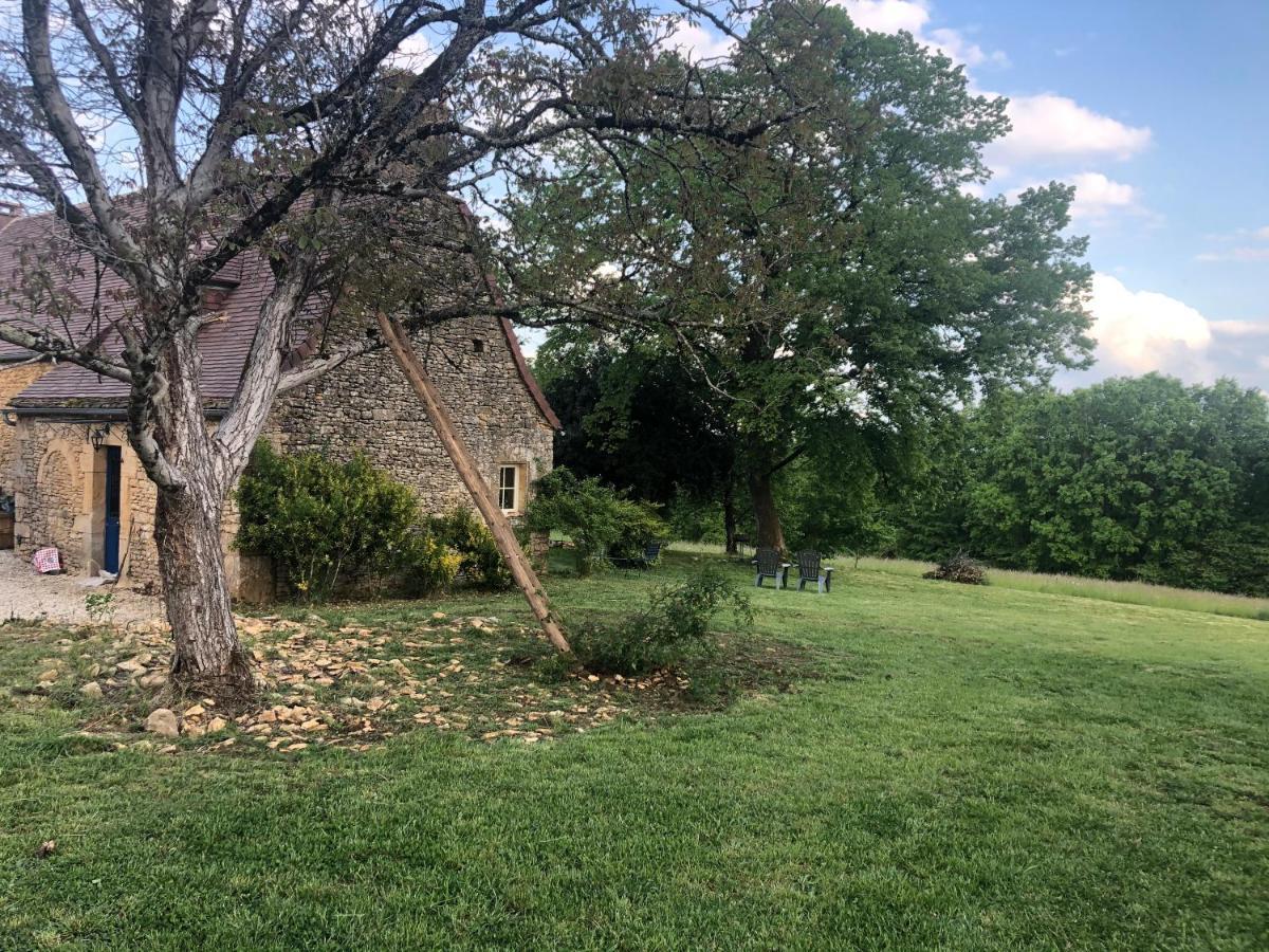Chez Rénou et Prospérou maison typique du Sarladait Saint-Genies Extérieur photo
