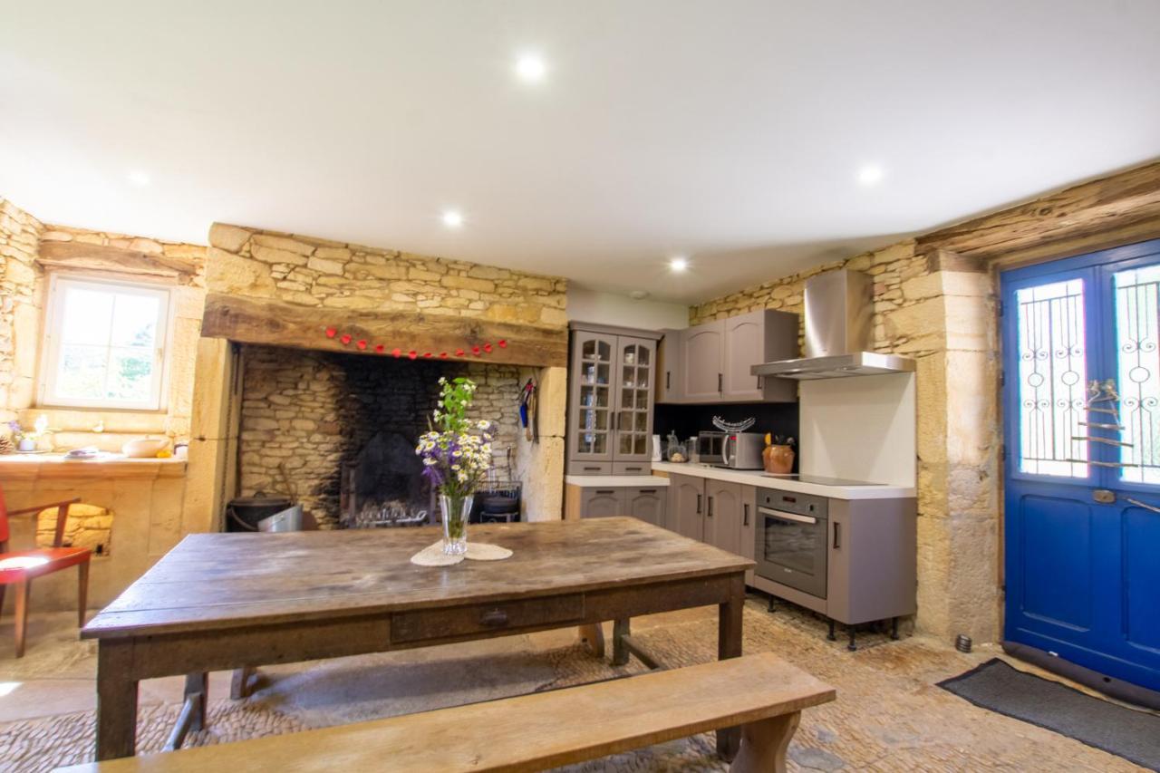 Chez Rénou et Prospérou maison typique du Sarladait Saint-Genies Extérieur photo